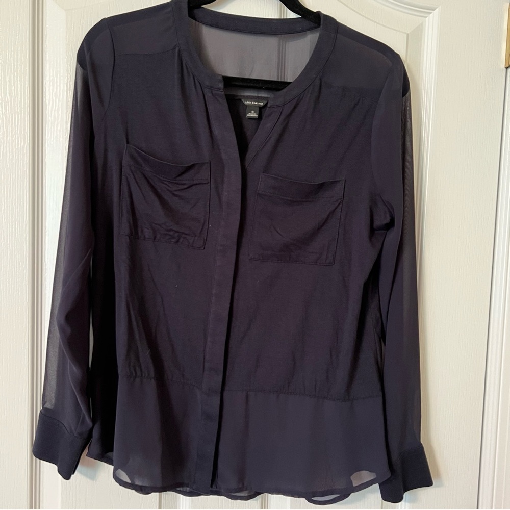 Ann Taylor navy blouse size small